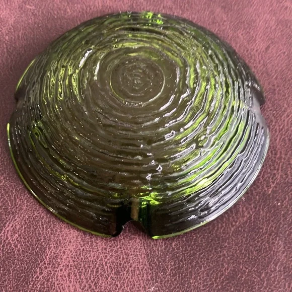 Vintage Anchor Hocking Soreno Green Glass Ashtray - Picture 5 of 9